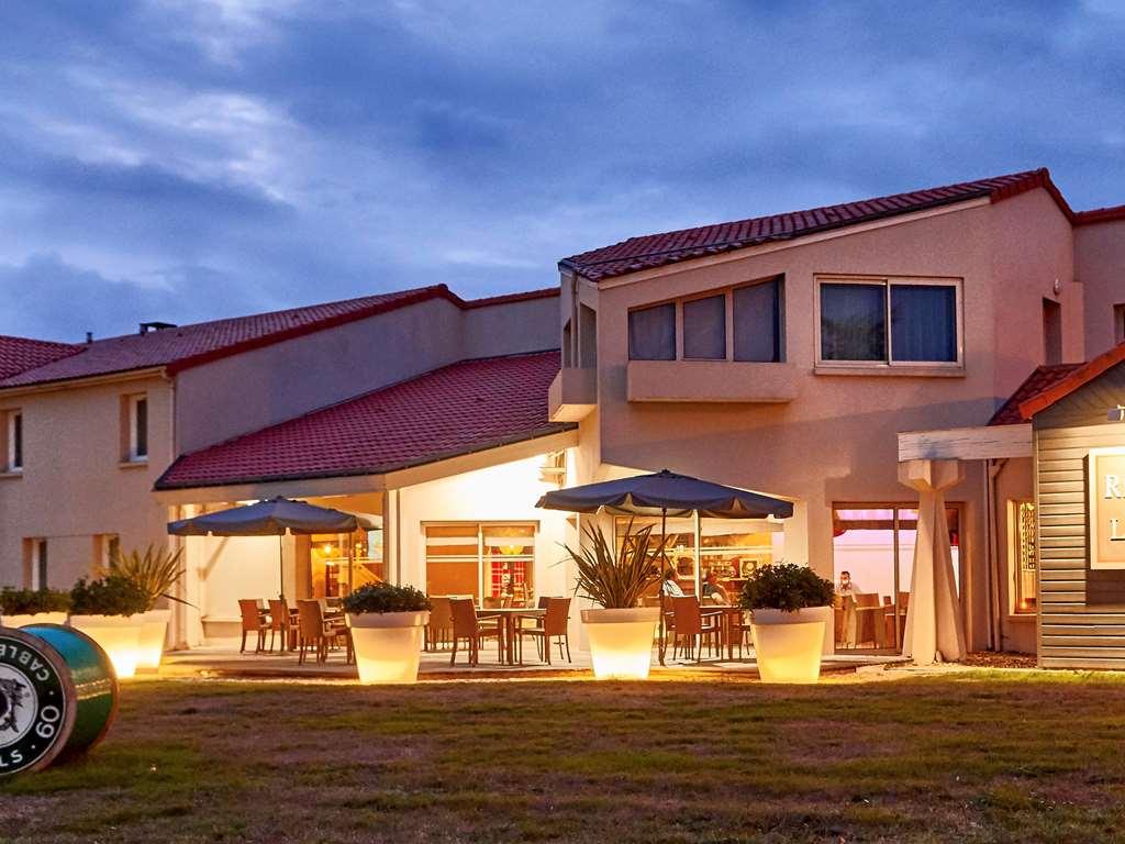Отель Ibis Styles Шоле Экстерьер фото