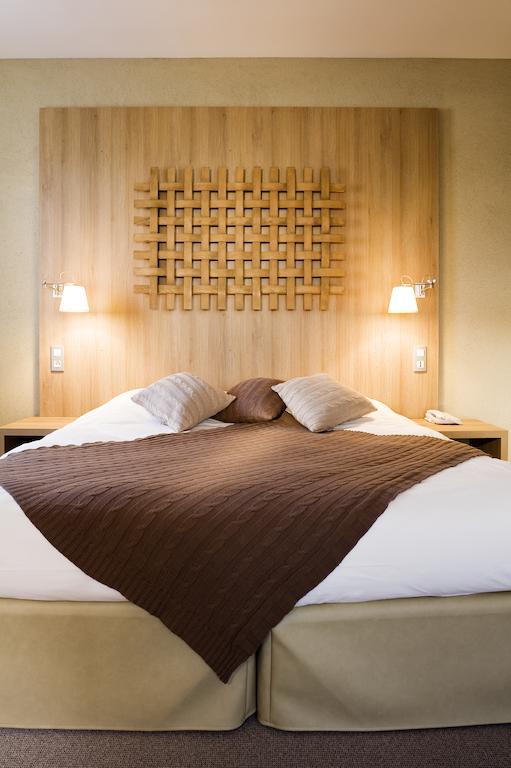 Отель Ibis Styles Шоле Экстерьер фото