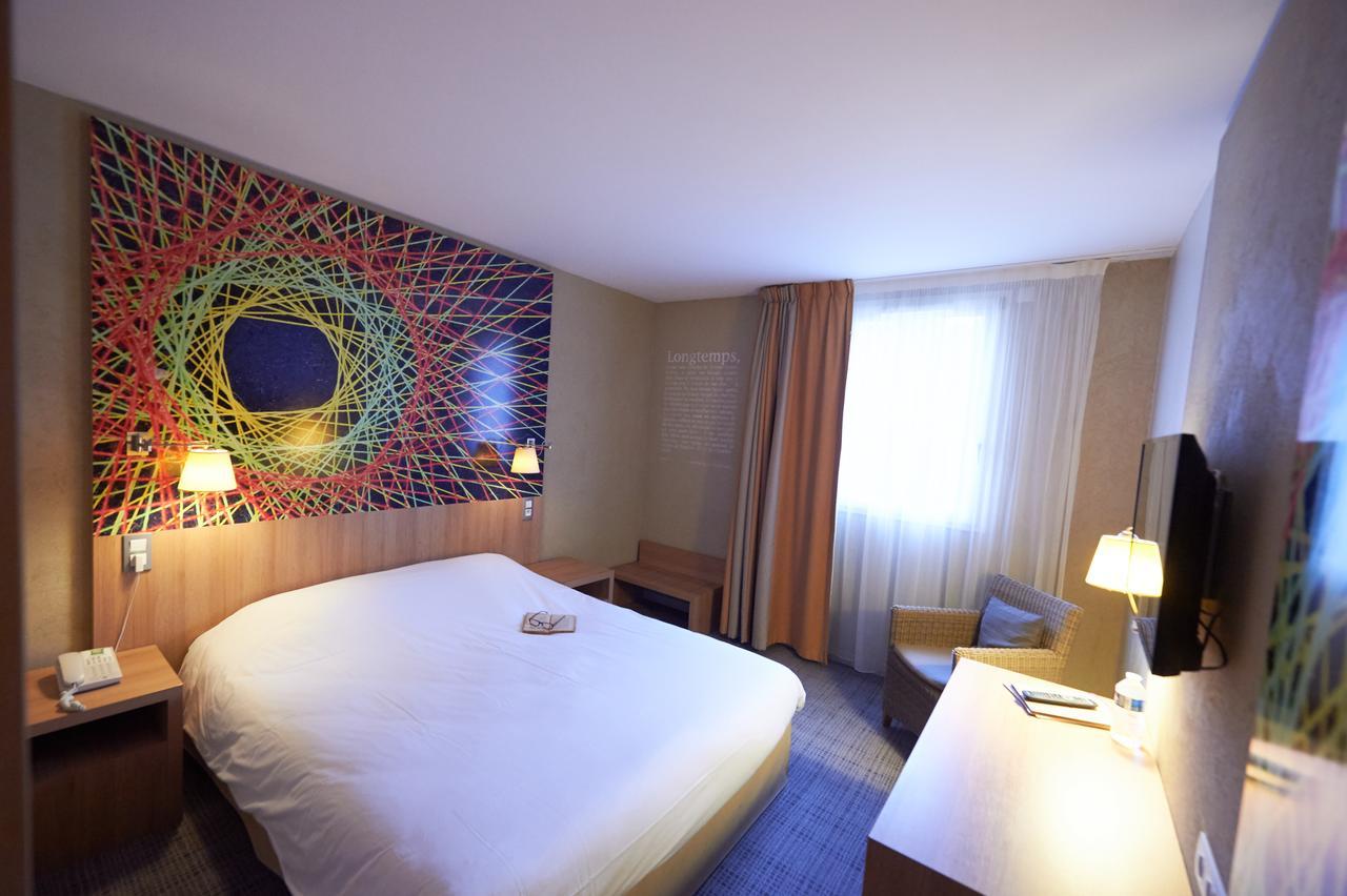 Отель Ibis Styles Шоле Экстерьер фото