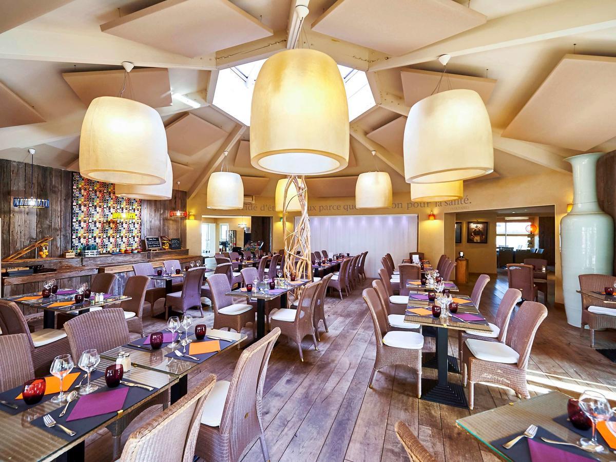 Отель Ibis Styles Шоле Экстерьер фото