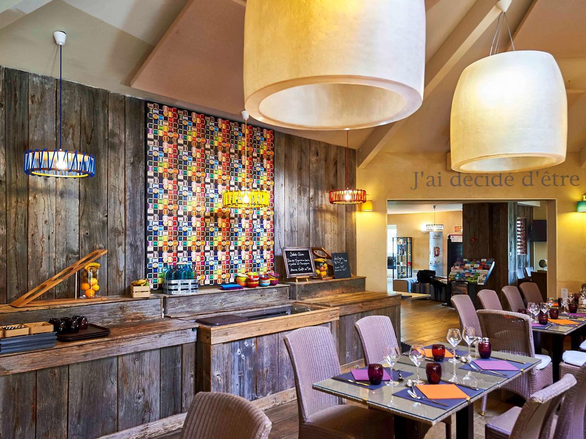Отель Ibis Styles Шоле Экстерьер фото